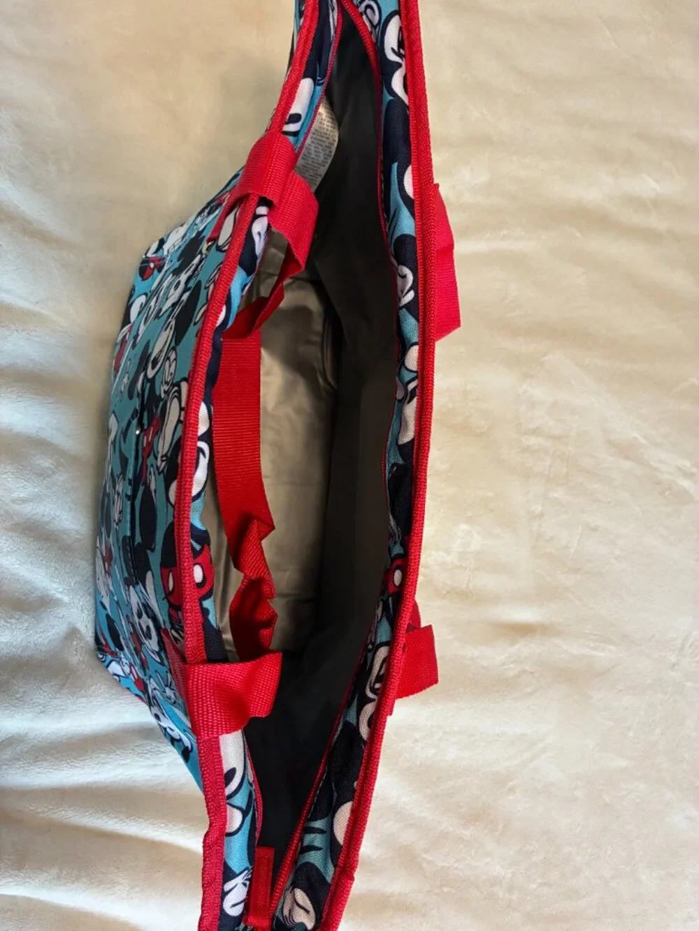 Disney Store Mickey Mouse Insulated Cooler Tote Lunch Bag NWT